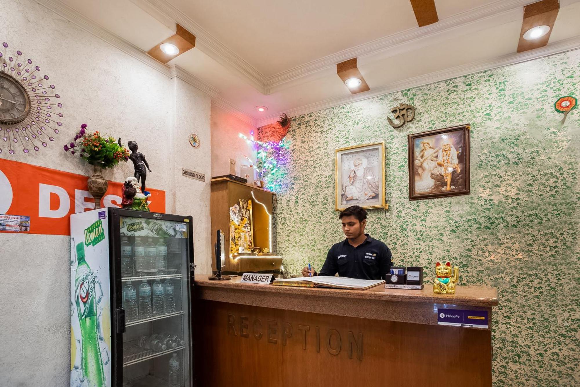 Hotel O City Inn Dx نيودلهي المظهر الخارجي الصورة