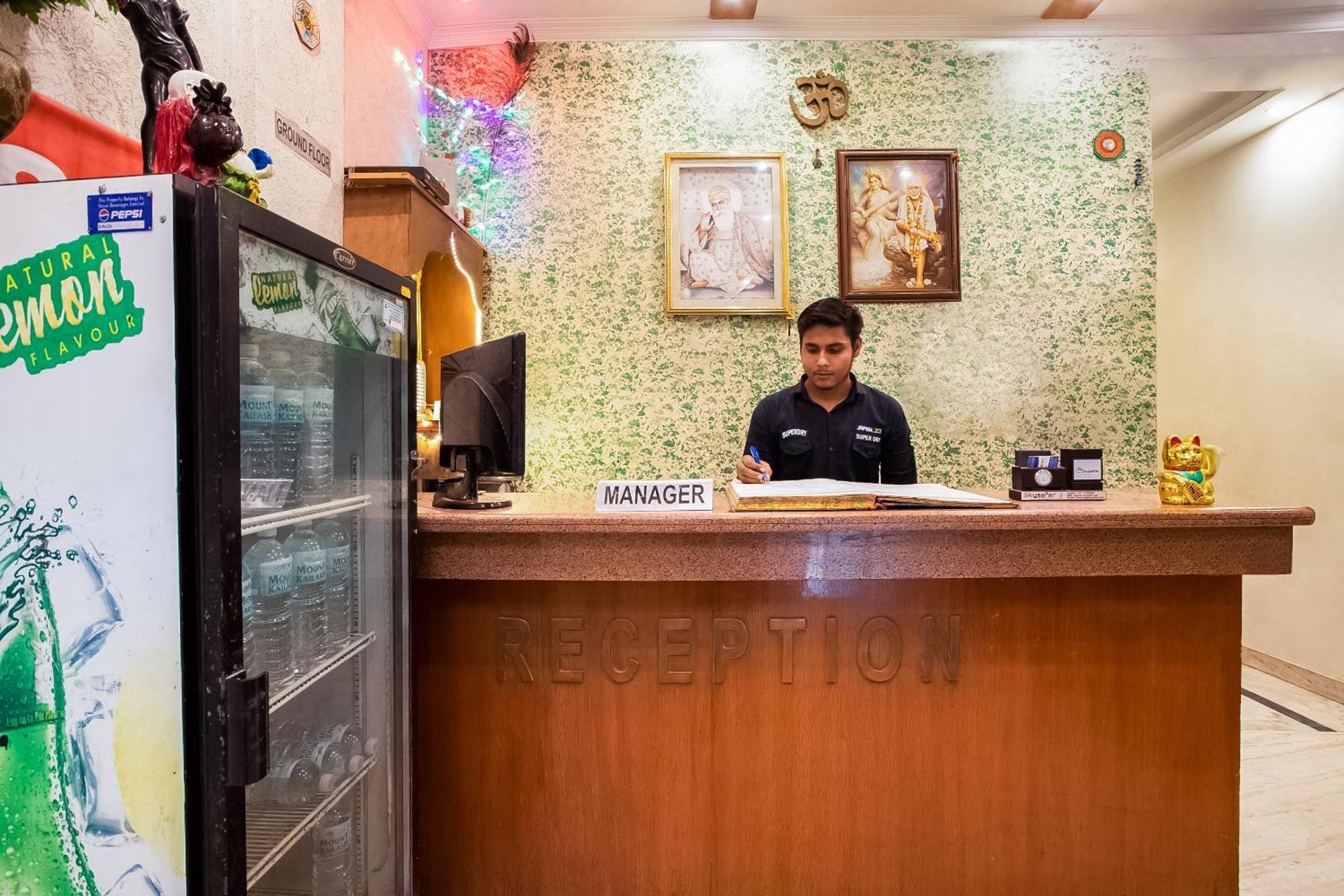 Hotel O City Inn Dx نيودلهي المظهر الخارجي الصورة